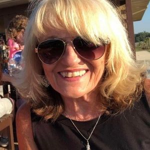 Meet your Posher, Cindy